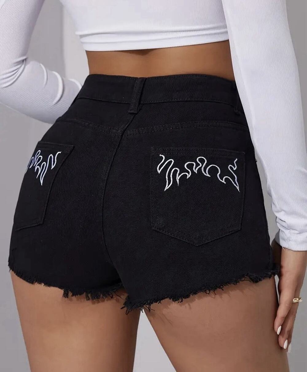 Women’s Denim Cutoff Shorts Fray Hem White Embroidered Flames Black Size M